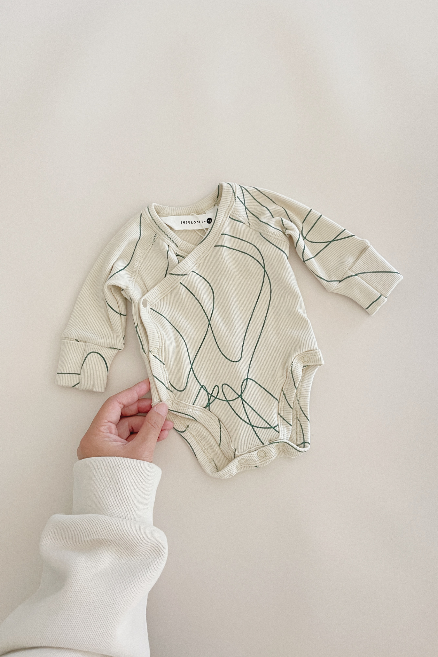 Kimono Suit. RIPPLE/Pine