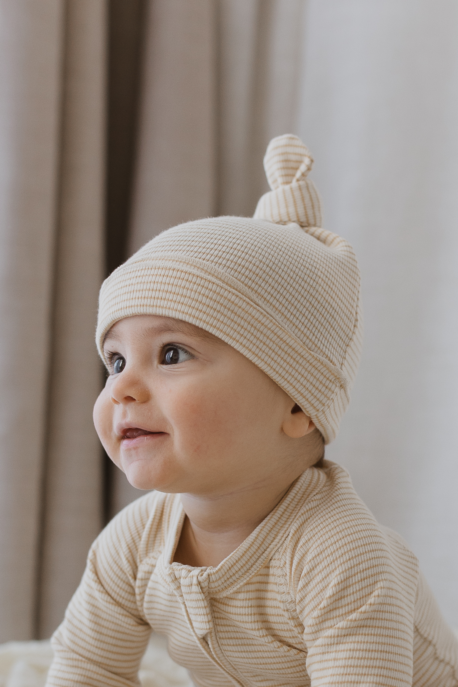 Knotted Hat. Honey