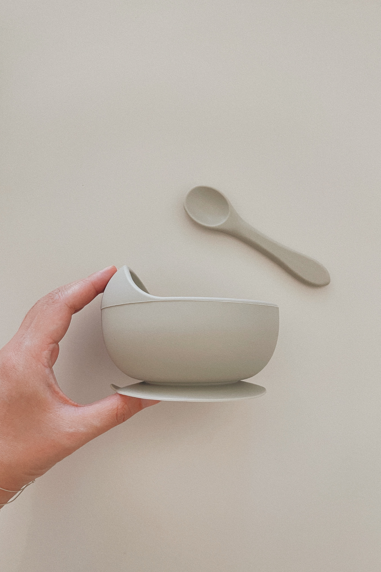 Feed Me Easy | bowl + spoon. Chai