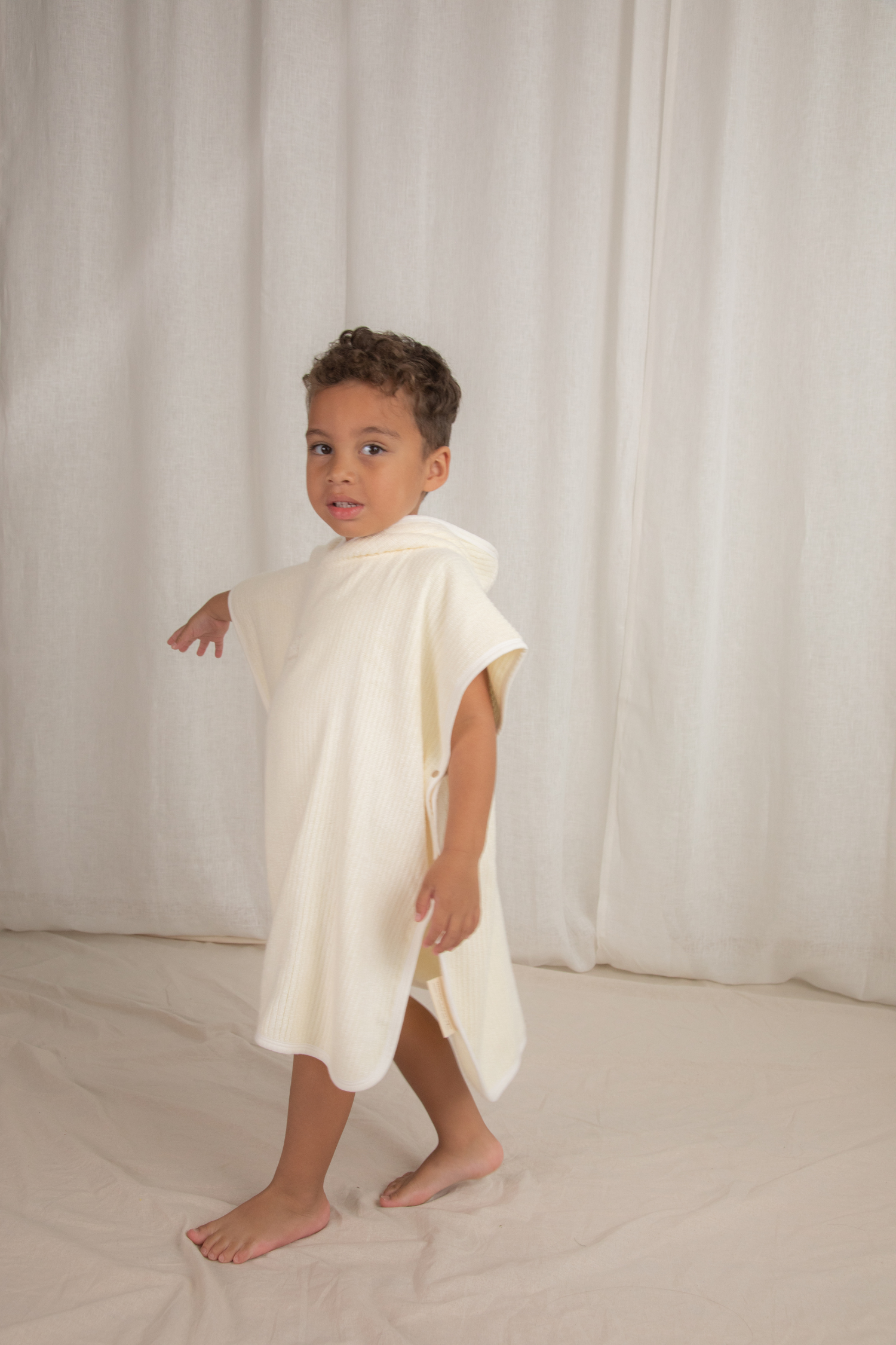 Kids Poncho Towel. Powder