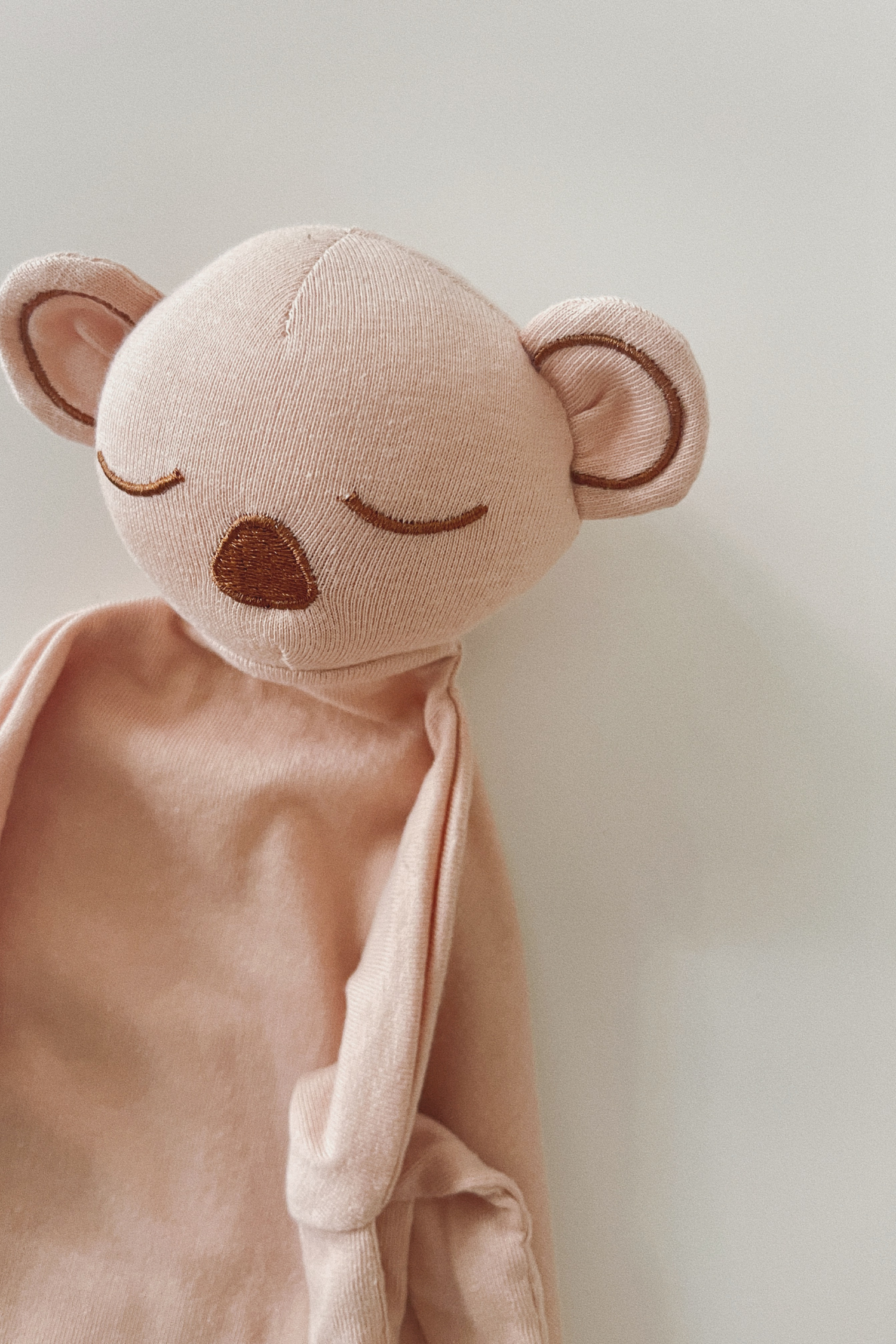 Cuddle Blanket. KOALA - Peach Tan